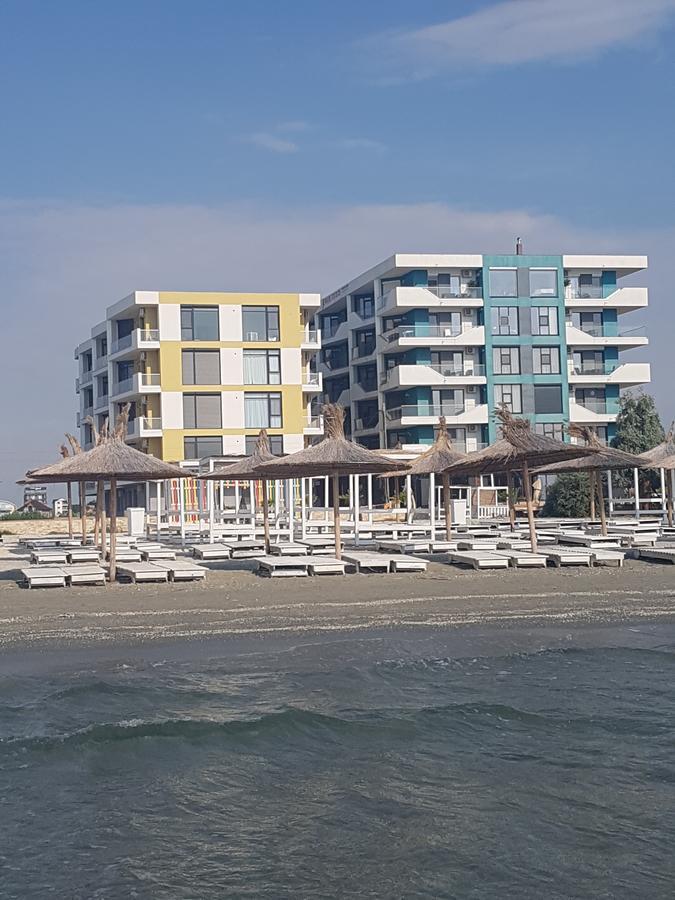 Năvodari Constantinos Apartment Mamaia Nord מראה חיצוני תמונה
