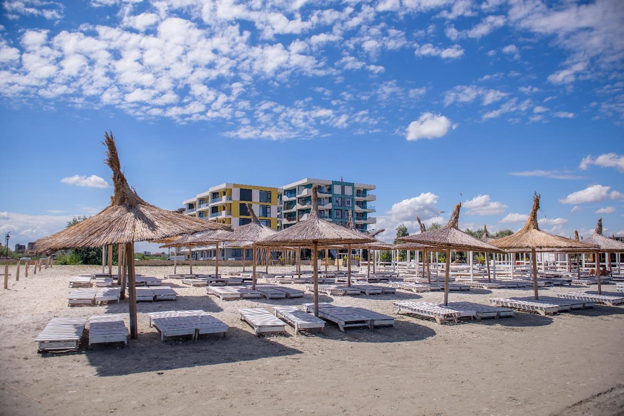 Năvodari Constantinos Apartment Mamaia Nord מראה חיצוני תמונה