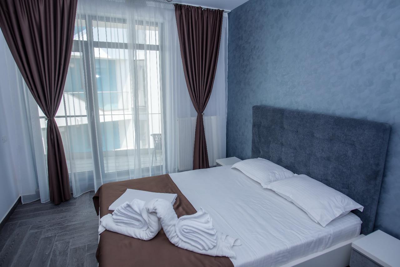 Năvodari Constantinos Apartment Mamaia Nord מראה חיצוני תמונה